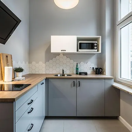 Rent Like - Serenity I - Old Town